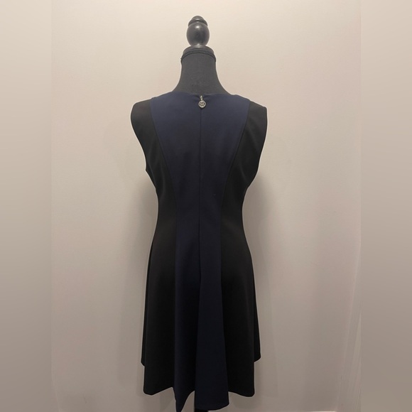 Tommy Hilfiger Sleeveless dress - Picture 2 of 2
